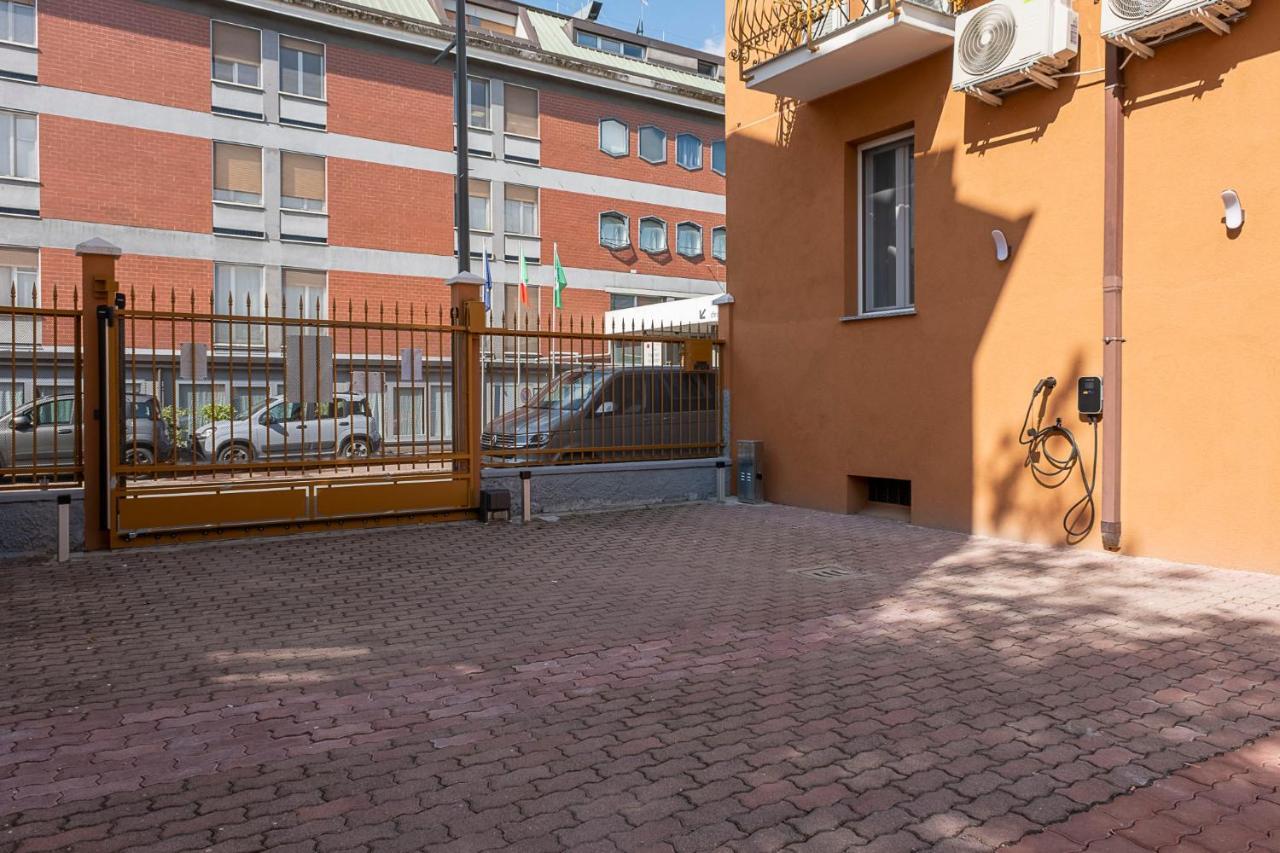 Leader 4 - Monzino - Hockey Msg Arena - Linate - Appartement *